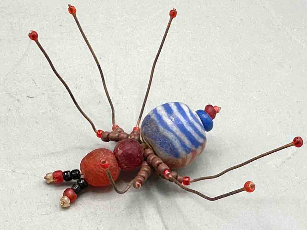 Small African Powderglass Bead Wire Decor 6-Leg Spider Insect Sculpture