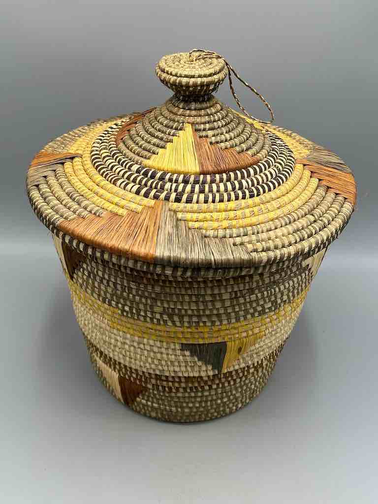 Large Covered Batwa Raffia Basket - Uganda
