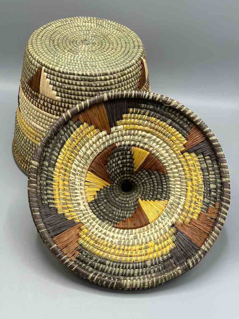 Large Covered Batwa Raffia Basket - Uganda