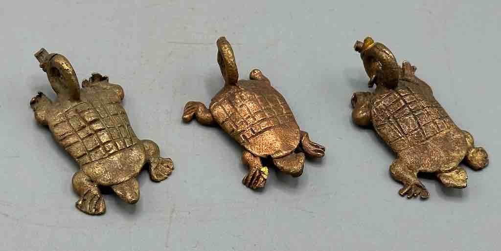 Small African Brass Tortoise Pendant - Ghana