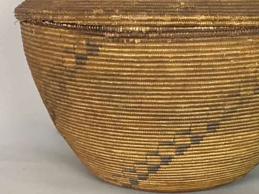 Extraordinary Large Covered Vintage Tutsi Decor Basket - Burundi