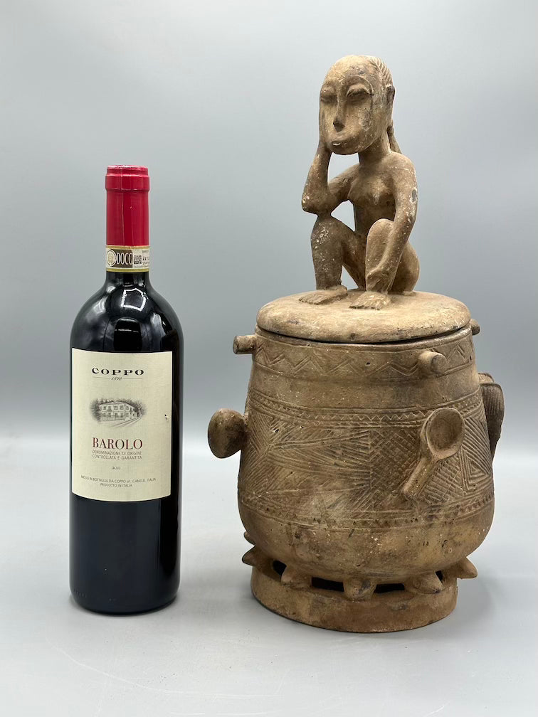 Single Baule Man Design Mouse Oracle Container/Statue | 15"