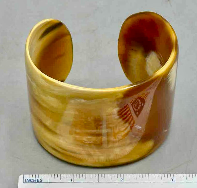 Caramel & Cream Wide Ankole Cattle Horn Bracelet - Viet Nam