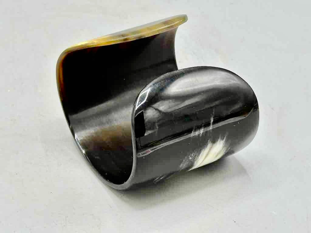 Black & Cream Wide Ankole Cattle Horn Bracelet - Viet Nam