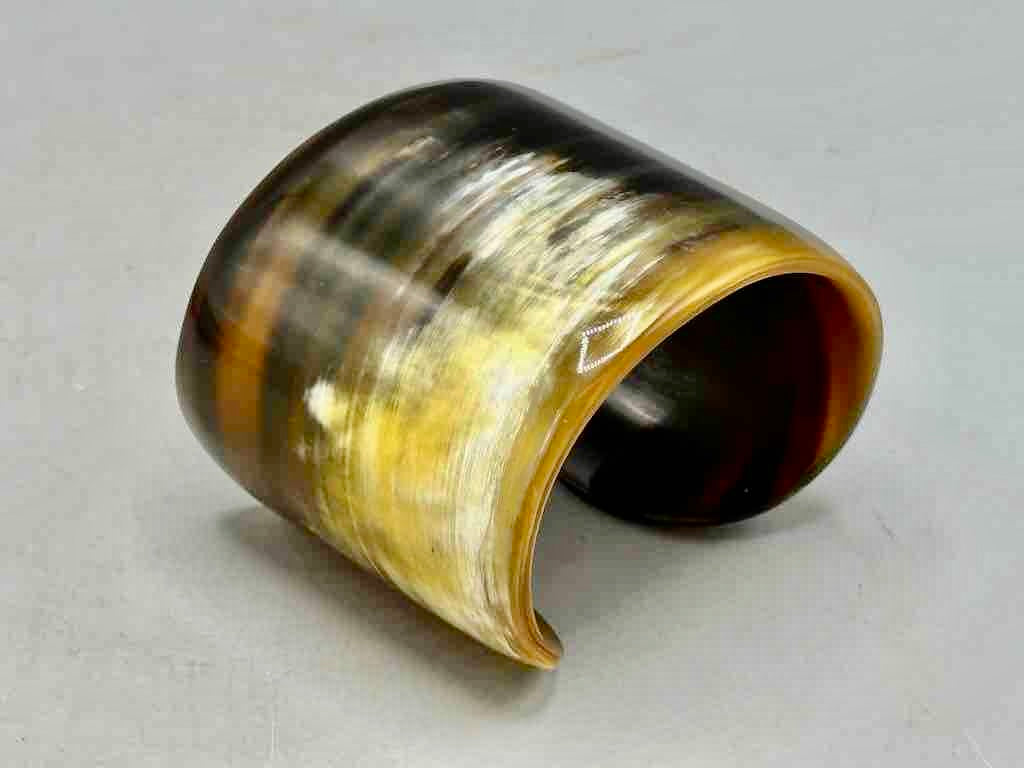 Caramel & Cream Wide Ankole Cattle Horn Bracelet - Viet Nam