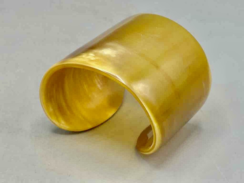 Caramel & Cream Wide Ankole Cattle Horn Bracelet - Viet Nam