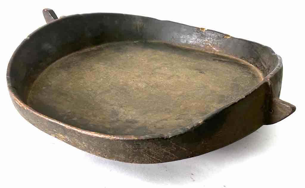 Vintage Fipa Large Oval Wooden Tray Sculpture - Tanzania