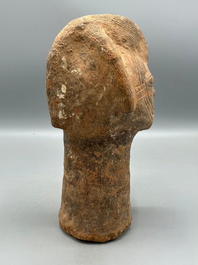 Mossi clay head - Burkina Faso
