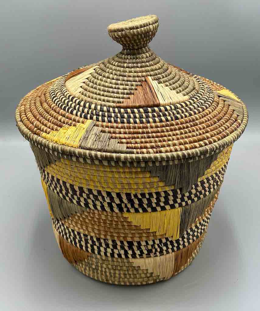 Large Covered Batwa Raffia Basket - Uganda