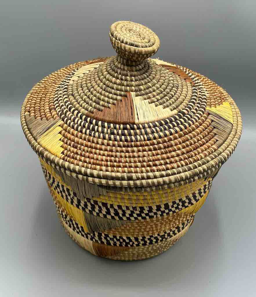 Large Covered Batwa Raffia Basket - Uganda