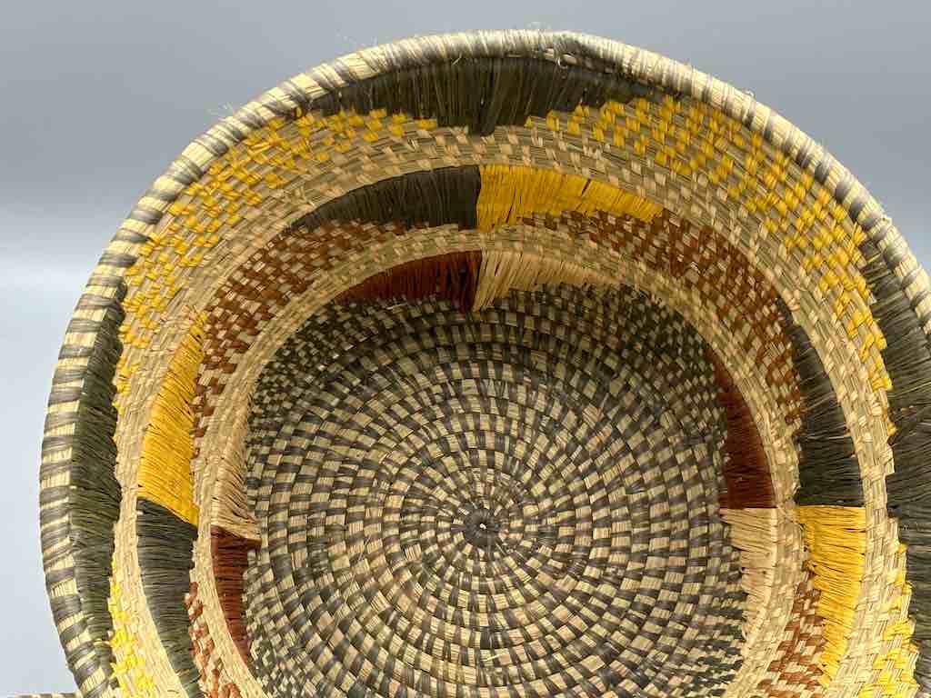 Large Covered Batwa Raffia Basket - Uganda