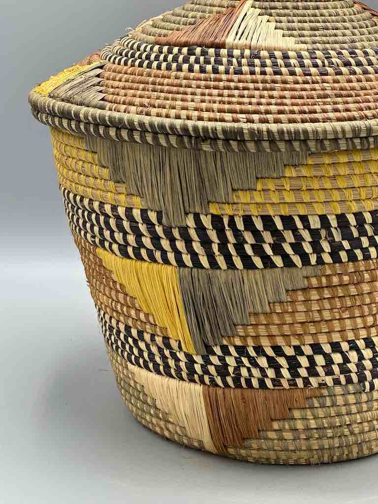 Large Covered Batwa Raffia Basket - Uganda