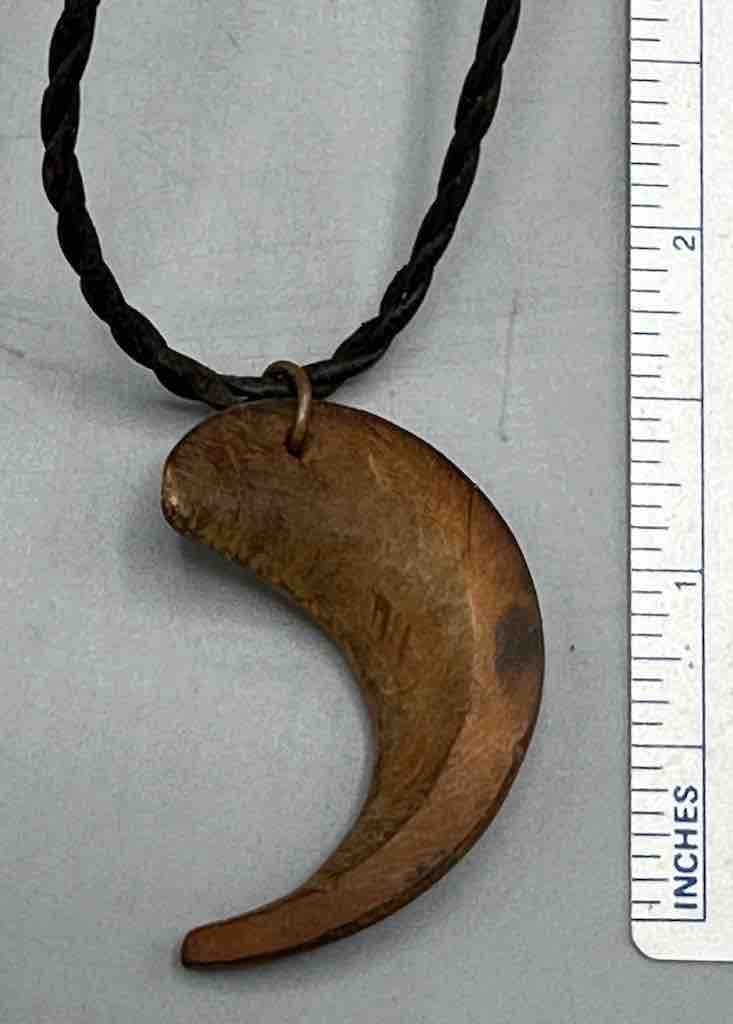 Old Used Vintage Wooden Claw Grigri Amulet Pendant Necklace - Mali