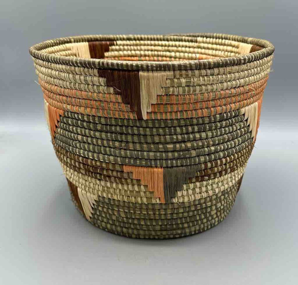 Large flared-top Batwa basket