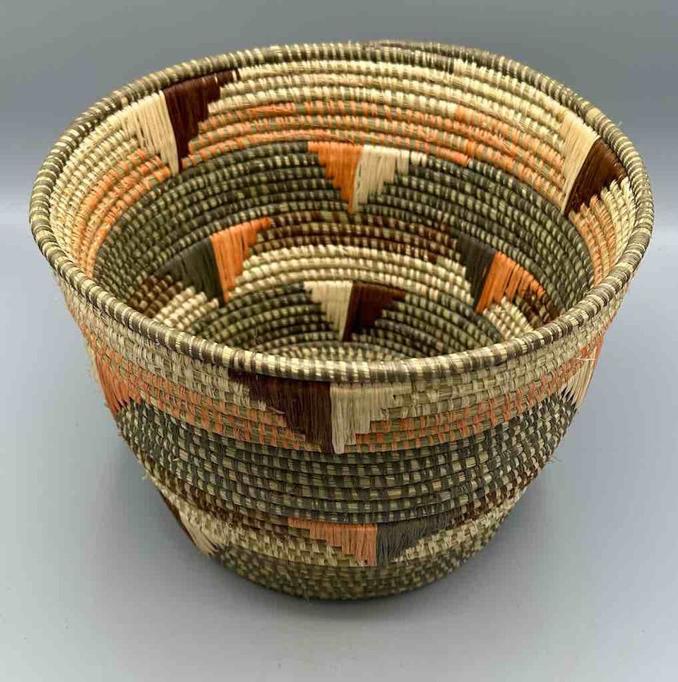 Large flared-top Batwa basket
