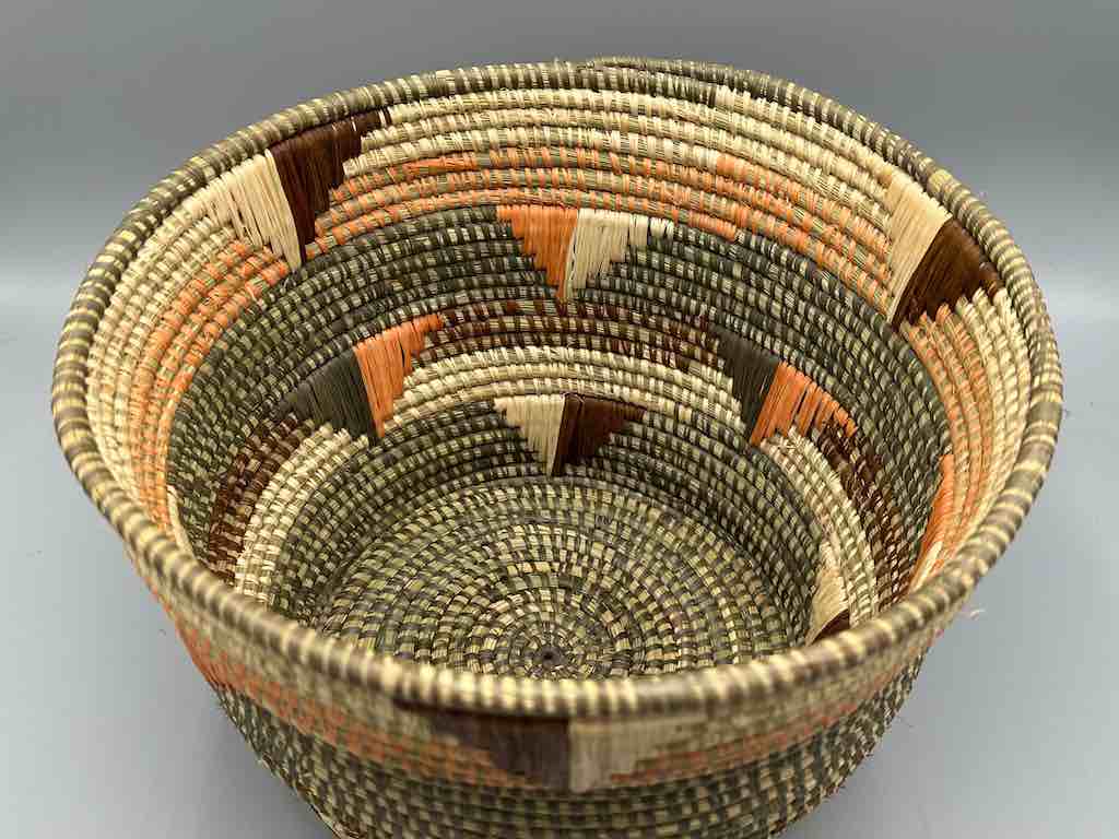 Large flared-top Batwa basket