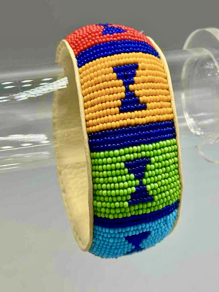 Bowtie Design Wide Beaded Leather Bracelet - Mali