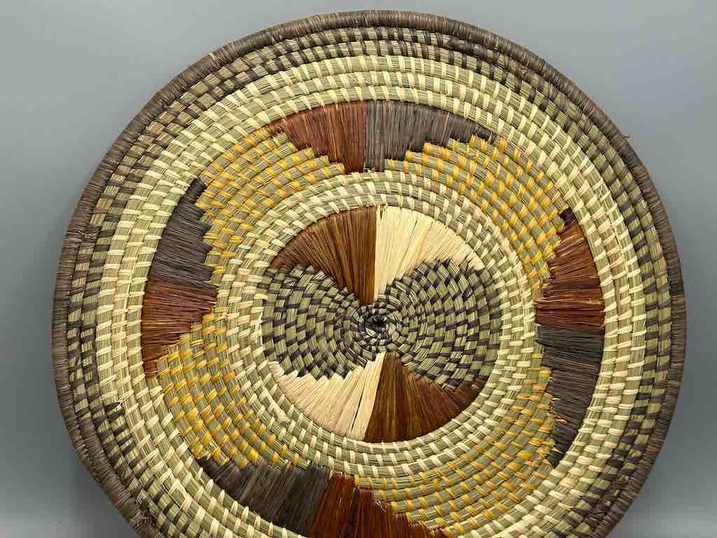 Large Flat Batwa Raffia Plate - Uganda