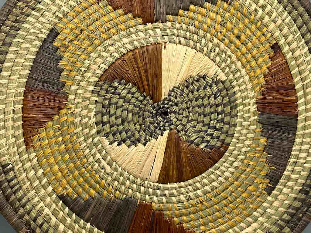 Large Flat Batwa Raffia Plate - Uganda