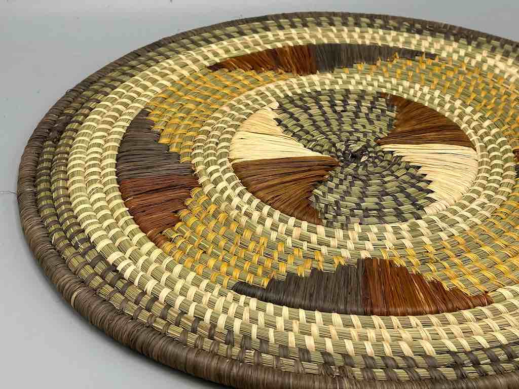 Large Flat Batwa Raffia Plate - Uganda
