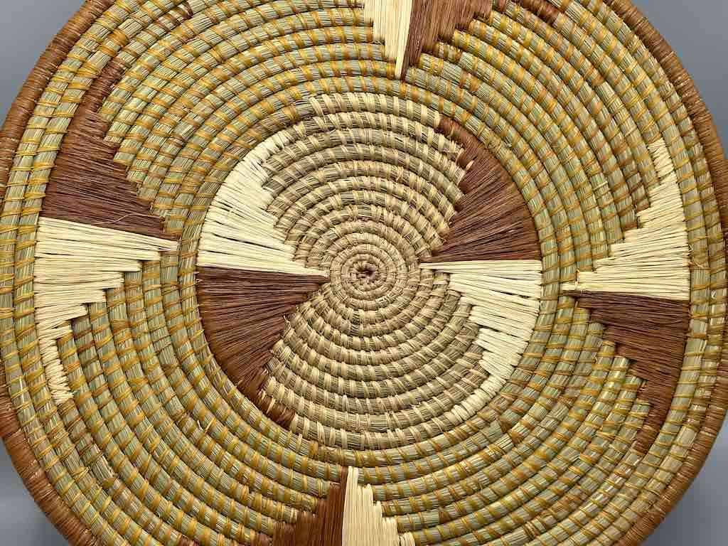 Large Flat Batwa Raffia Plate - Uganda