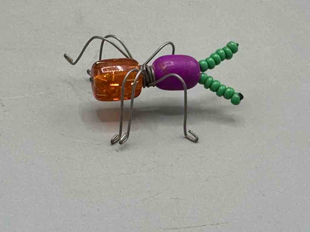 Beaded Wire Decor African Small Grape Head Ant Insect