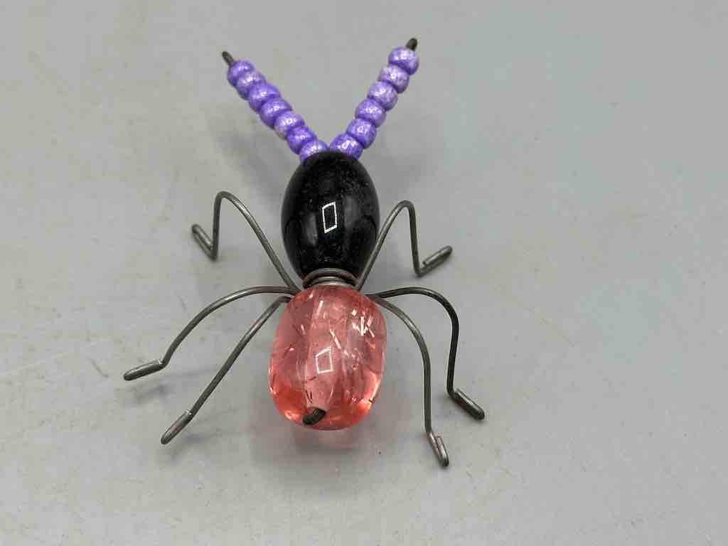 Beaded Wire Decor African Small Black/Peach Ant Insect