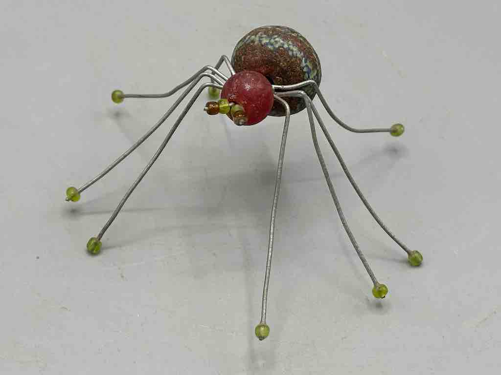African Powderglass Bead Wire Decor Spider Insect Sculpture