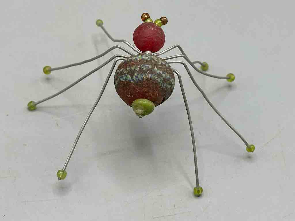 African Powderglass Bead Wire Decor Spider Insect Sculpture