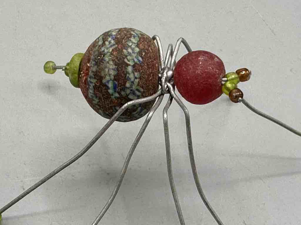 African Powderglass Bead Wire Decor Spider Insect Sculpture