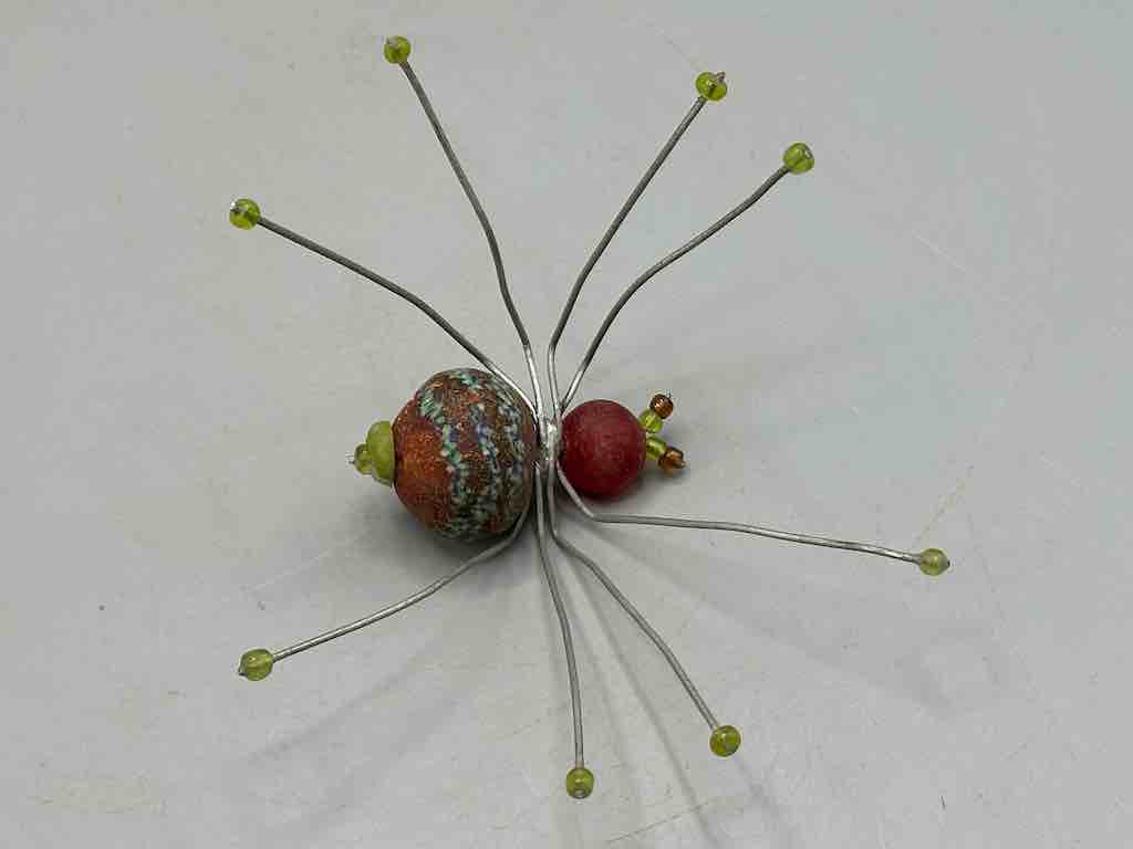 African Powderglass Bead Wire Decor Spider Insect Sculpture