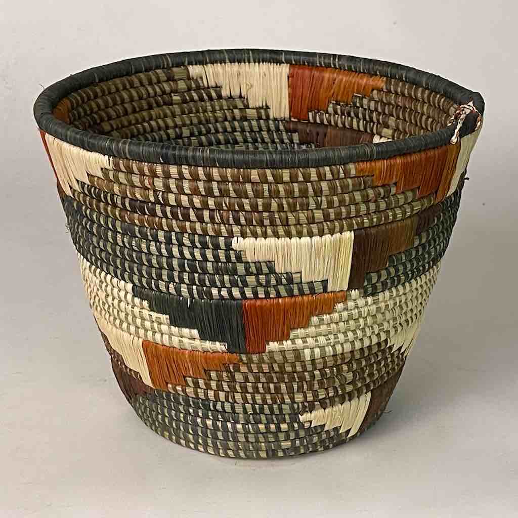 7 1/2 x 10” flared top Batwa basket