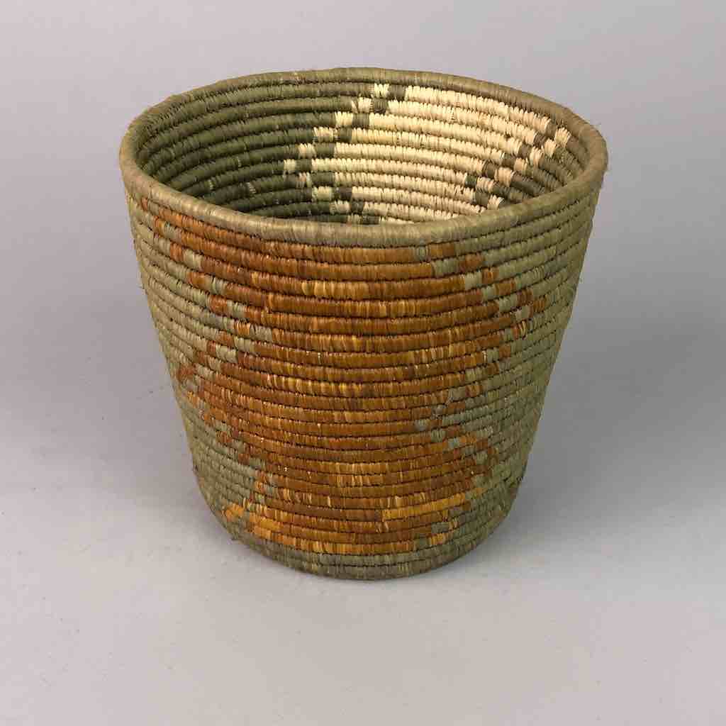 Zigzag design olive small tightest weave Batwa basket