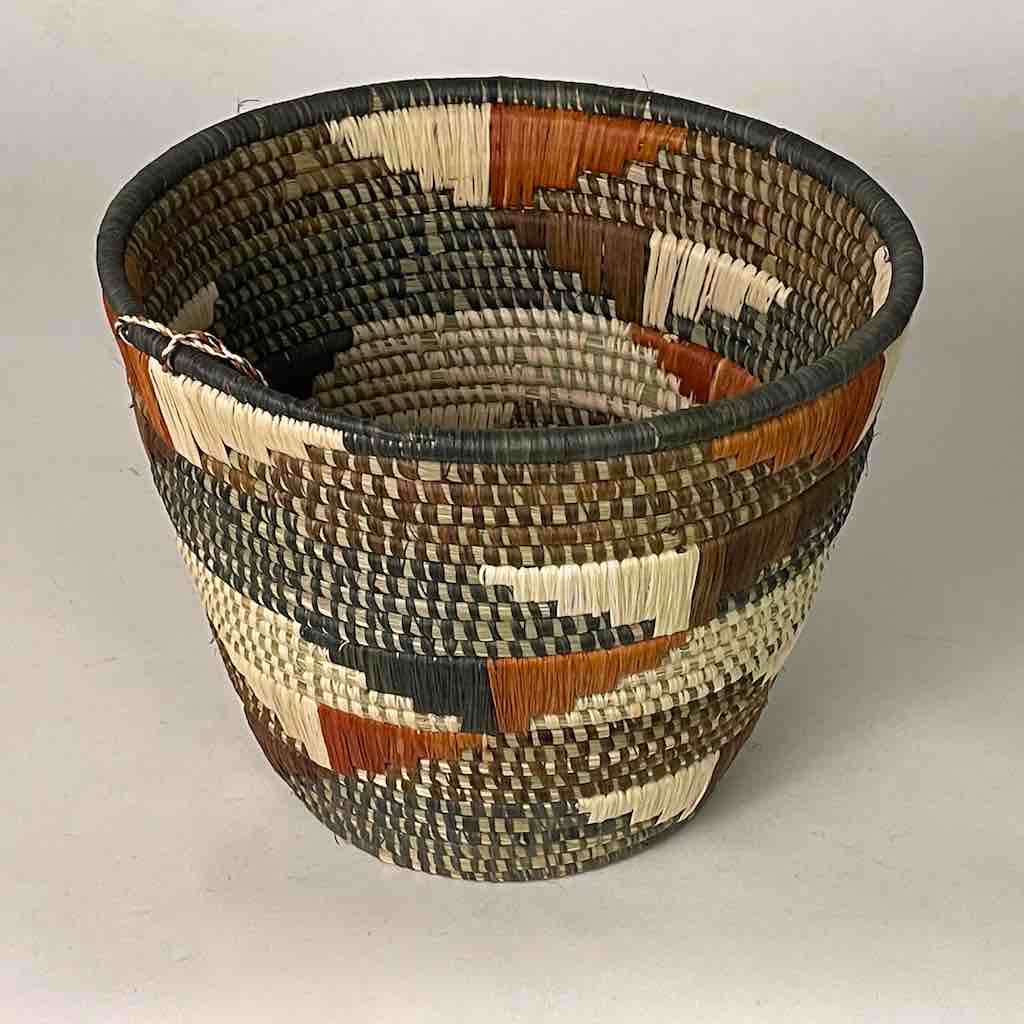 7 1/2 x 10” flared top Batwa basket