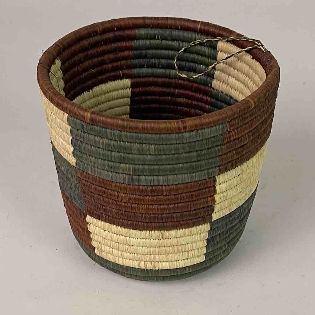 6 x 6” large checkerboard Batwa basket