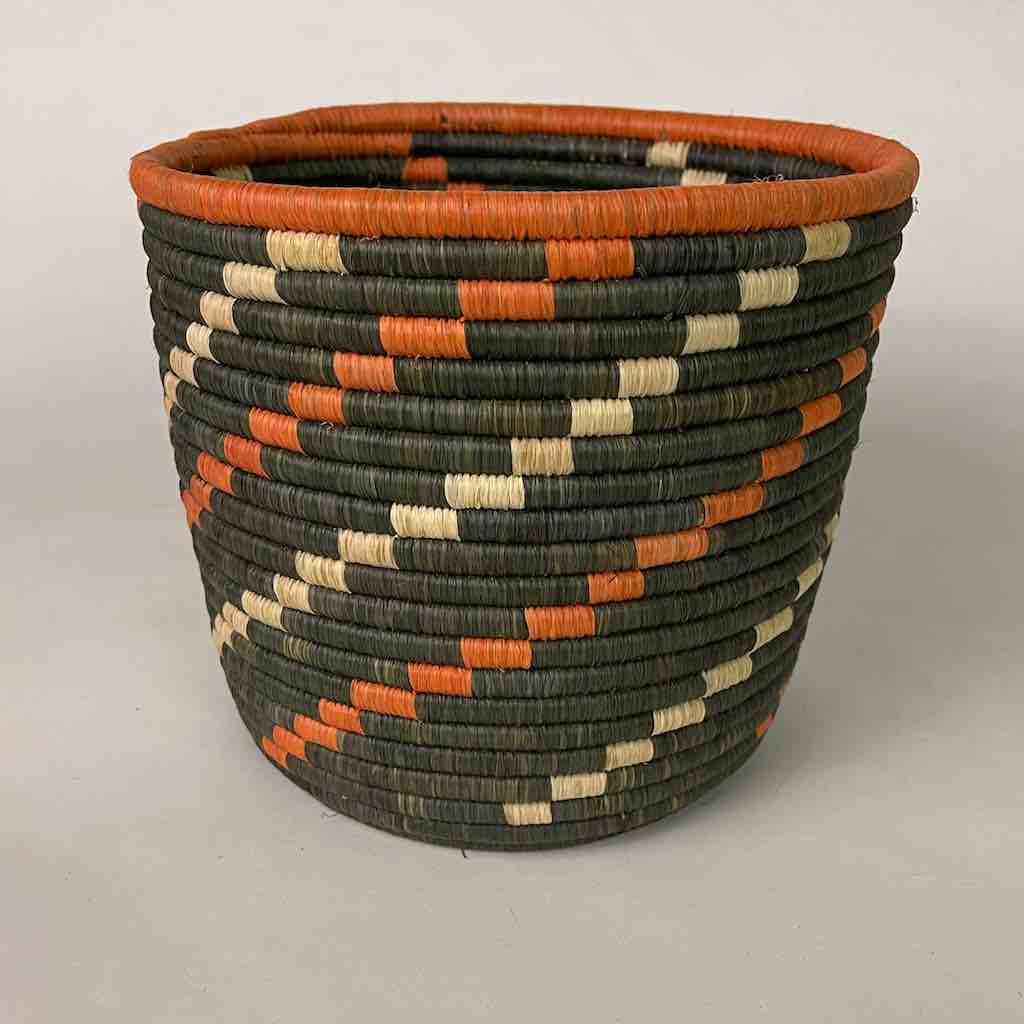 7 x 8” salmon ascending staircase Batwa basket
