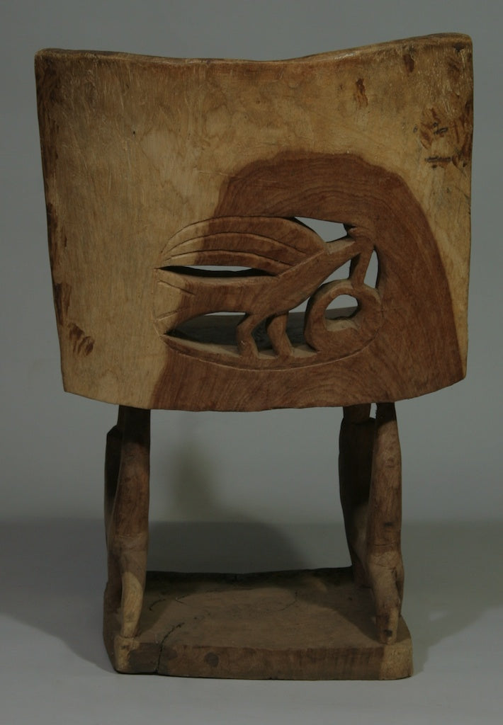 Lion motif chair – bird design – vintage