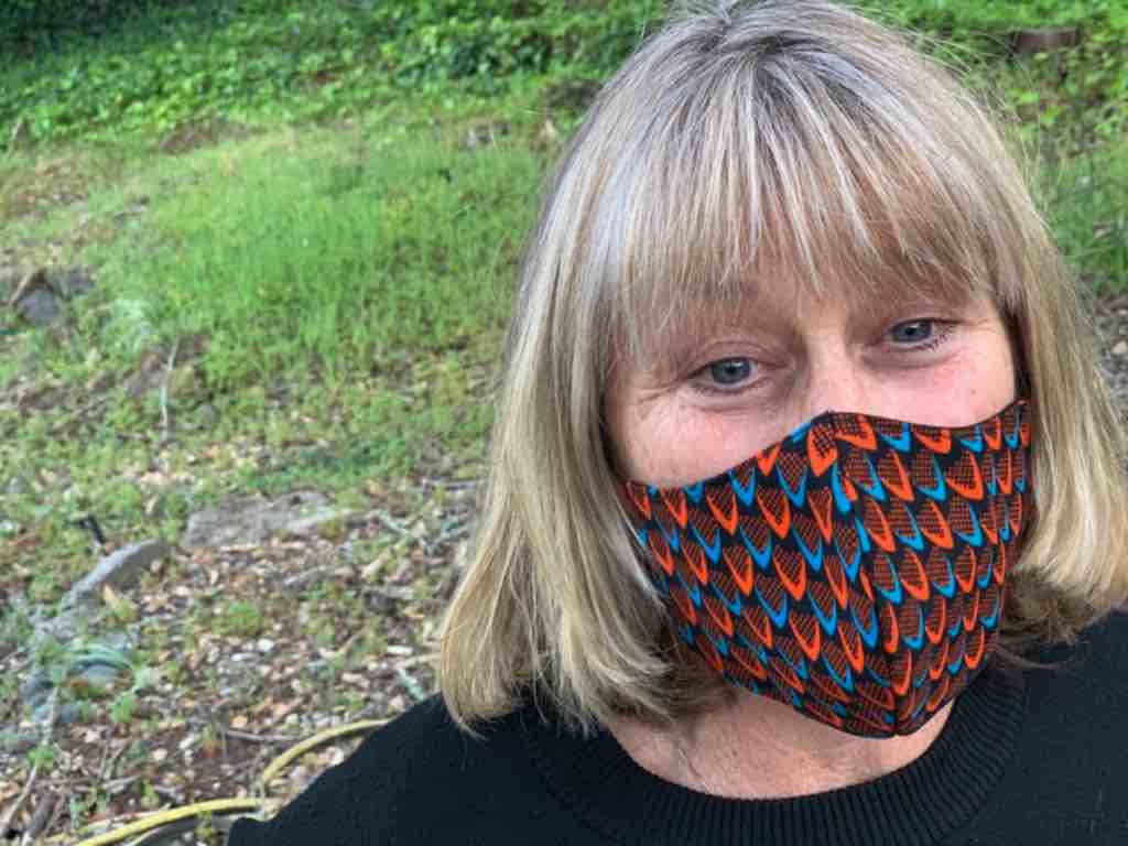 100% Cotton Dutch Wax Print Ghanaian African Feathers Face Mask