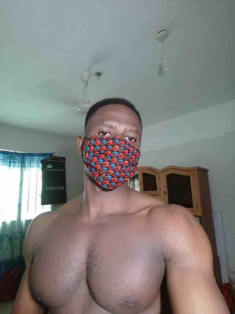 100% Cotton Dutch Wax Print Ghanaian African Feathers Face Mask