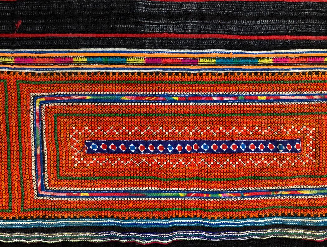 Vintage Hmong Textile (77"x 65") - Niger Bend