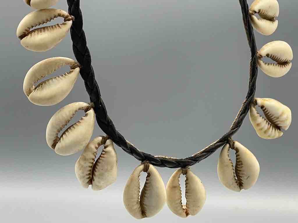 Hanging Cowrie Shell Braided Black Leather Clasp Long Necklace - Mali