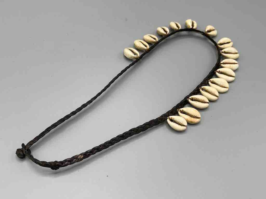 Hanging Cowrie Shell Braided Black Leather Clasp Long Necklace - Mali
