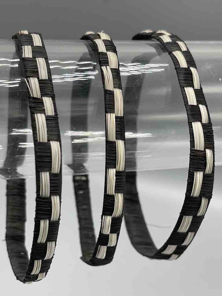 Black & White Horsehair Flat Bangle - Chile