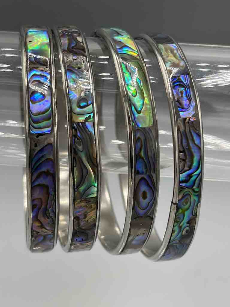 Thin Colorful Natural Shell Bangle - Abalone