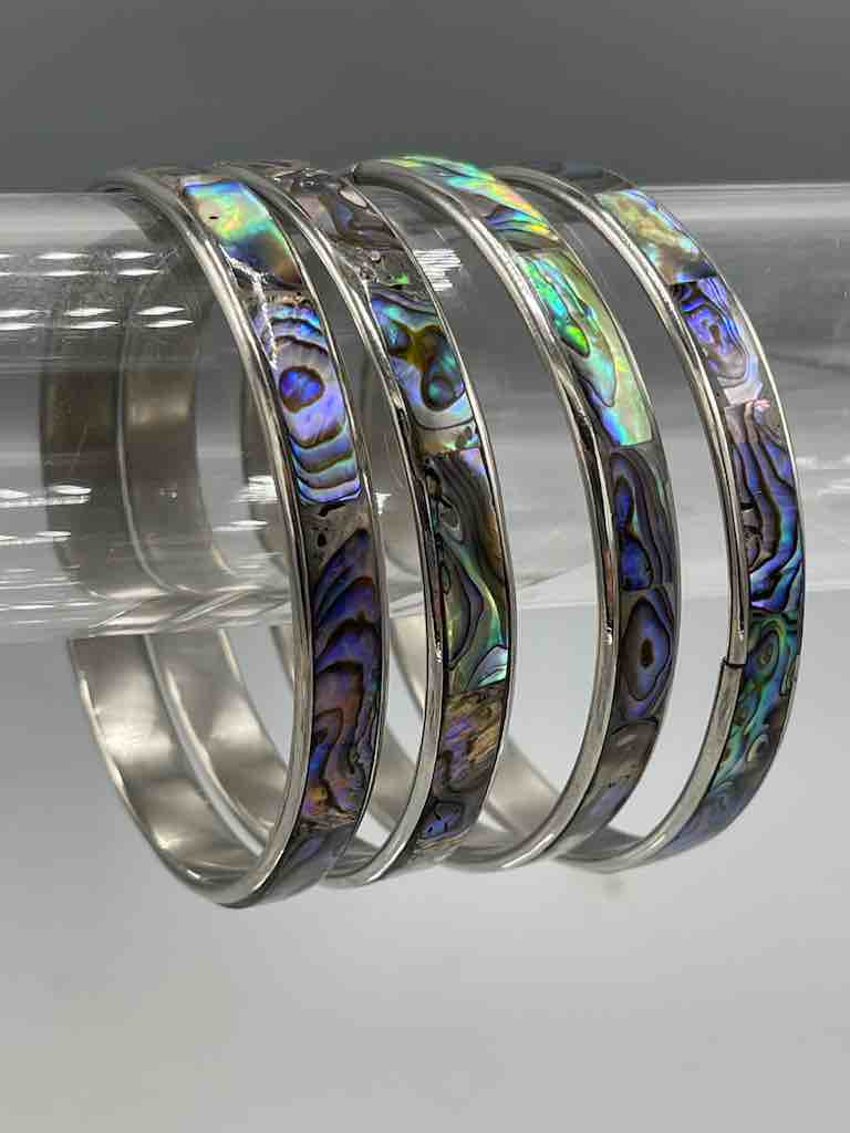 Thin Colorful Natural Shell Bangle - Abalone