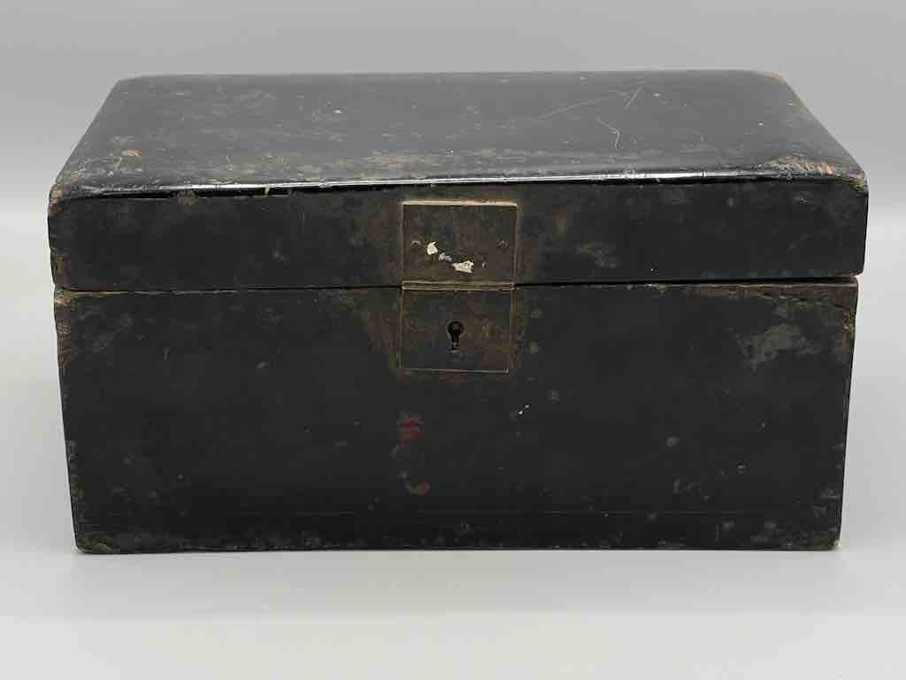 Vintage Vietnamese Jewelry Box