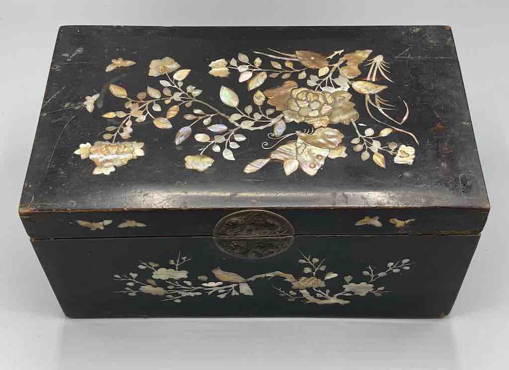 Vintage Vietnamese Mother of Pearl Inlaid Jewelry Box