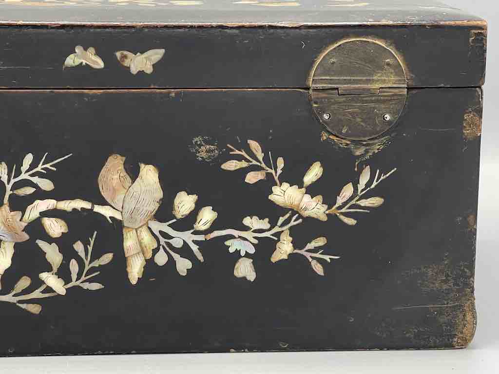 Vintage Vietnamese Mother of Pearl Inlaid Jewelry Box