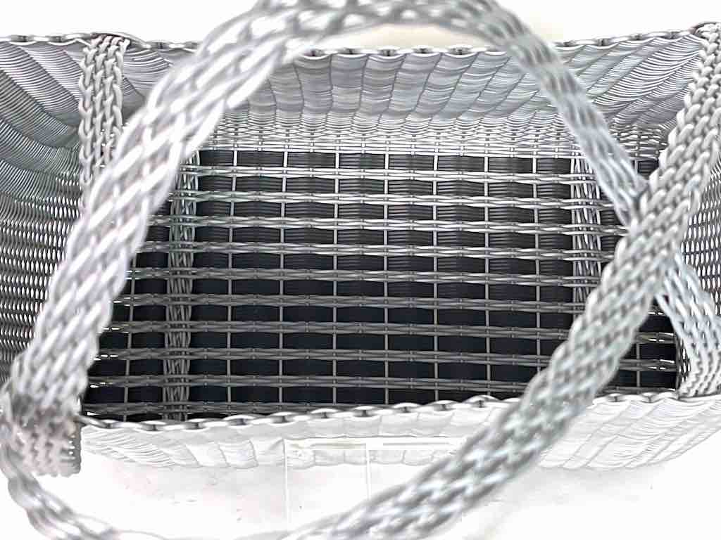 Large Deep Woven Recyclyed Plastic High Capacity Handbag - El Salvador