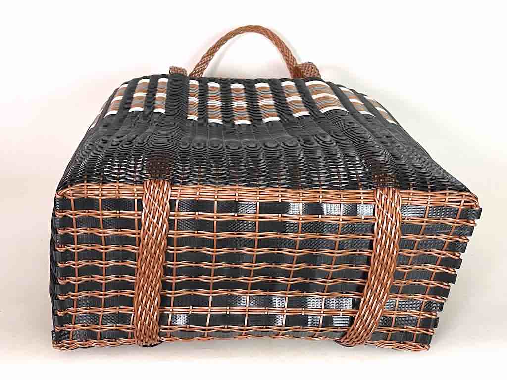 Large Deep Woven Recyclyed Plastic High Capacity Handbag - El Salvador